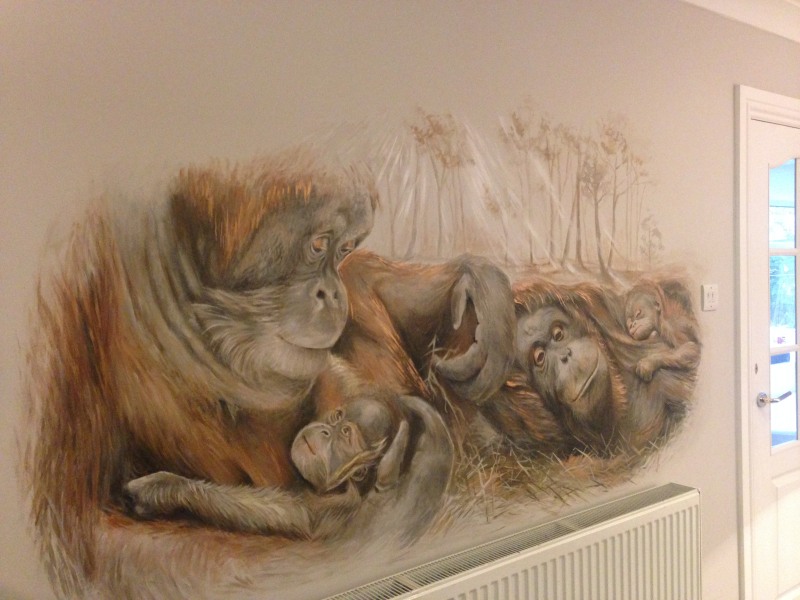 orangutans mural